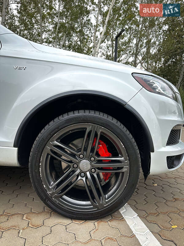 Внедорожник / Кроссовер Audi Q7 2013 в Киеве