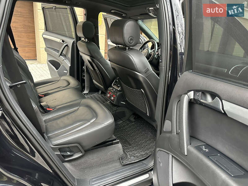 Внедорожник / Кроссовер Audi Q7 2014 в Виннице