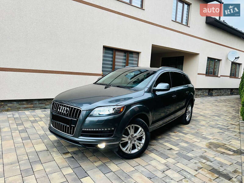 Позашляховик / Кросовер Audi Q7 2010 в Грушево