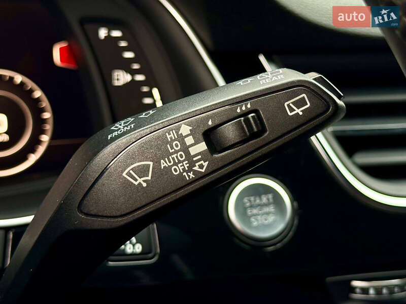 Позашляховик / Кросовер Audi Q7 2017 в Києві