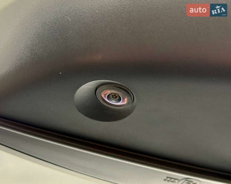 Позашляховик / Кросовер Audi Q7 2017 в Києві