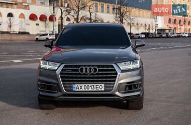 Внедорожник / Кроссовер Audi Q7 2017 в Харькове