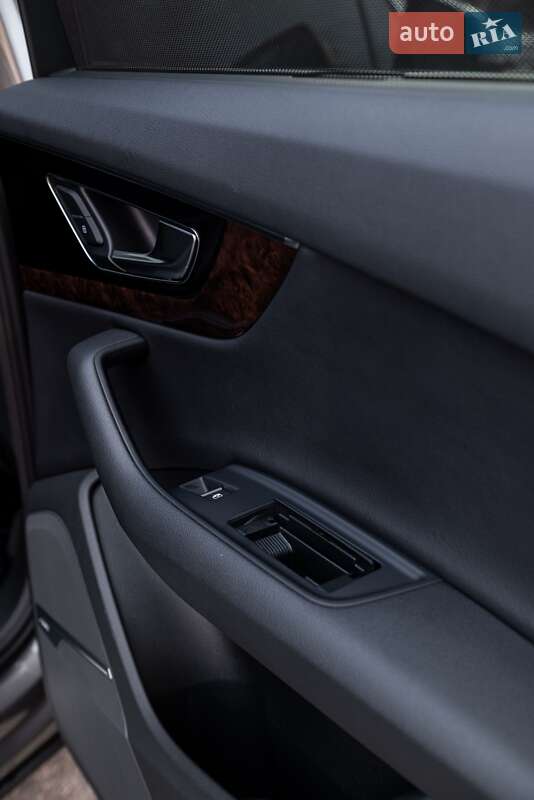 Внедорожник / Кроссовер Audi Q7 2017 в Харькове фото 46 Внедорожник / Кроссовер Audi Q7 2017 в Харькове