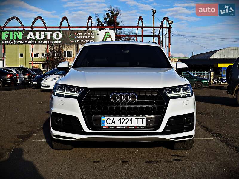 Позашляховик / Кросовер Audi Q7 2016 в Черкасах