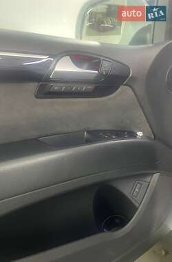 Внедорожник / Кроссовер Audi Q7 2013 в Полтаве