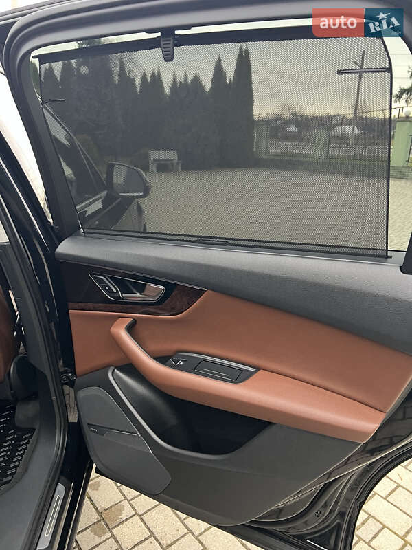 Внедорожник / Кроссовер Audi Q7 2016 в Львове фото 30 Внедорожник / Кроссовер Audi Q7 2016 в Львове