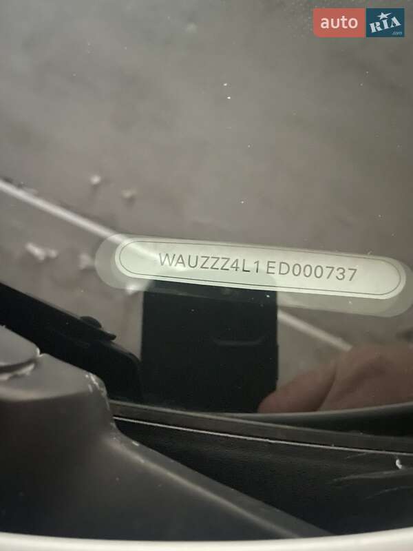 Позашляховик / Кросовер Audi Q7 2013 в Полтаві