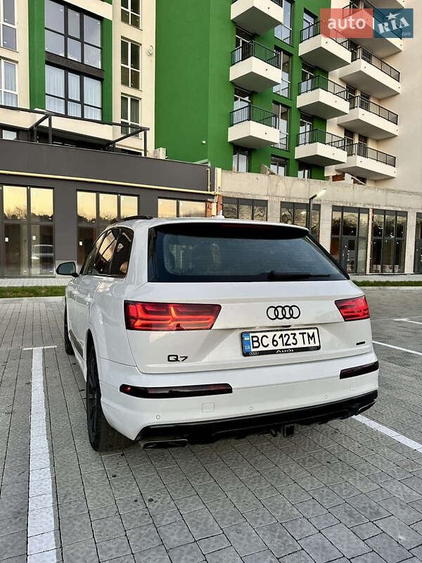 Позашляховик / Кросовер Audi Q7 2017 в Львові фото 9 Позашляховик / Кросовер Audi Q7 2017 в Львові
