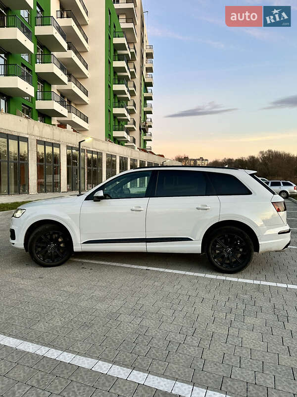 Позашляховик / Кросовер Audi Q7 2017 в Львові фото 35 Позашляховик / Кросовер Audi Q7 2017 в Львові