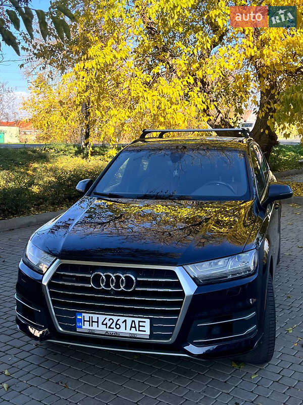 Позашляховик / Кросовер Audi Q7 2017 в Одесі