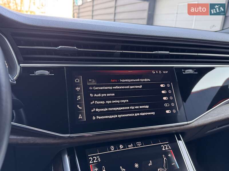 Позашляховик / Кросовер Audi Q7 2020 в Одесі