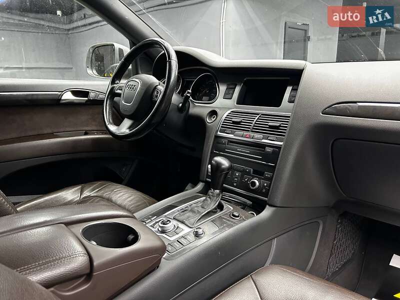 Внедорожник / Кроссовер Audi Q7 2011 в Черновцах фото 8 Внедорожник / Кроссовер Audi Q7 2011 в Черновцах