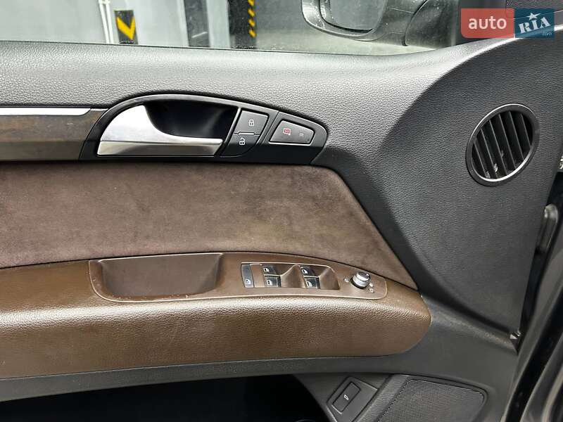 Внедорожник / Кроссовер Audi Q7 2011 в Черновцах фото 25 Внедорожник / Кроссовер Audi Q7 2011 в Черновцах