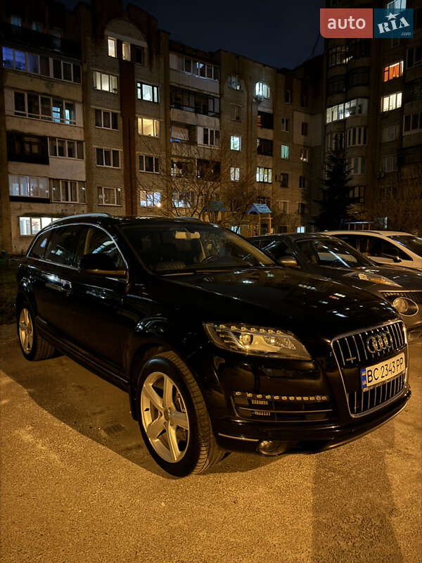Позашляховик / Кросовер Audi Q7 2014 в Львові
