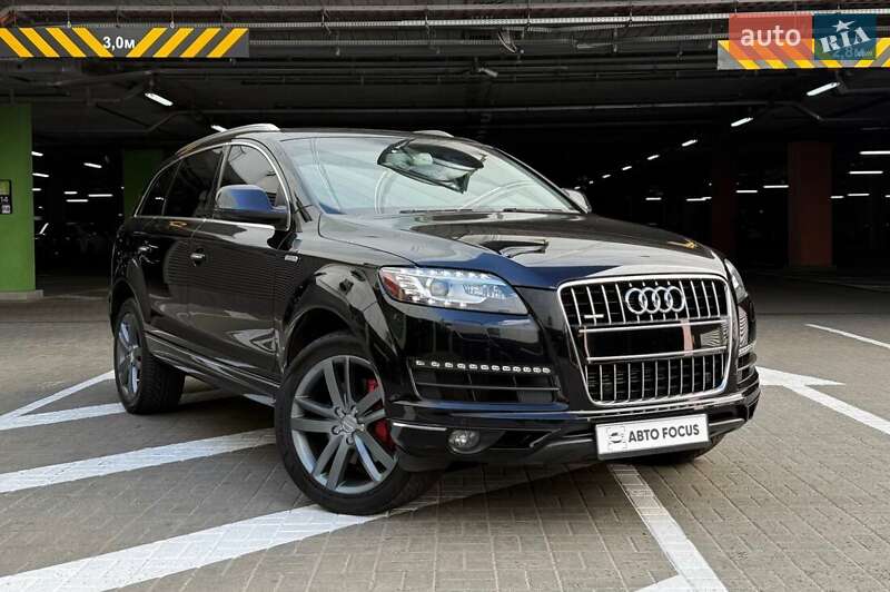 Внедорожник / Кроссовер Audi Q7 2015 в Киеве