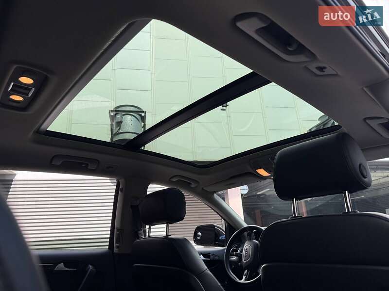 Внедорожник / Кроссовер Audi Q7 2015 в Киеве