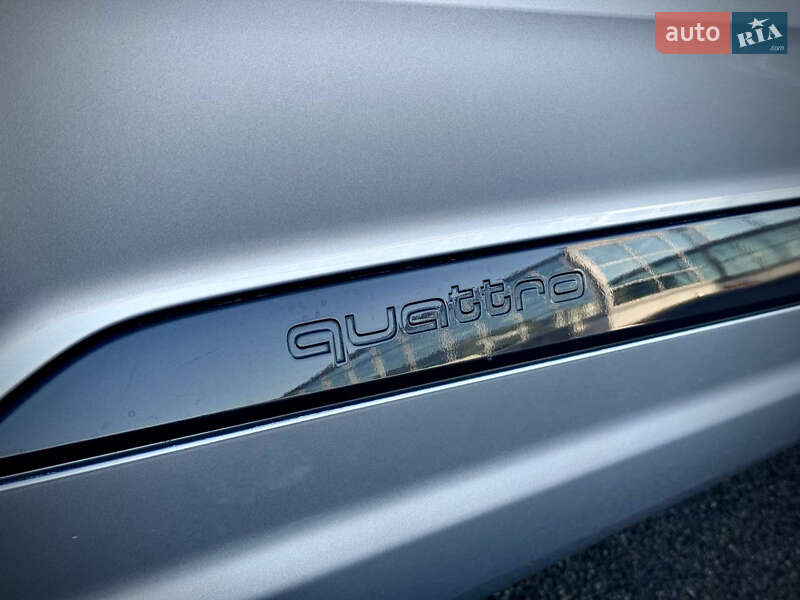 Позашляховик / Кросовер Audi Q7 2017 в Києві