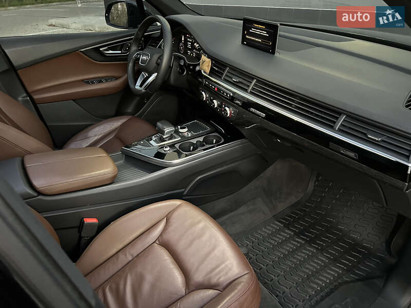 Внедорожник / Кроссовер Audi Q7 2016 в Хмельницком фото 18 Внедорожник / Кроссовер Audi Q7 2016 в Хмельницком
