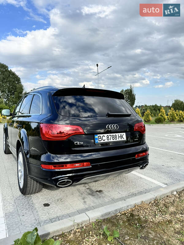 Позашляховик / Кросовер Audi Q7 2015 в Львові