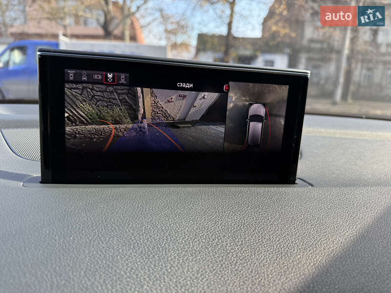 Позашляховик / Кросовер Audi Q7 2017 в Миколаєві