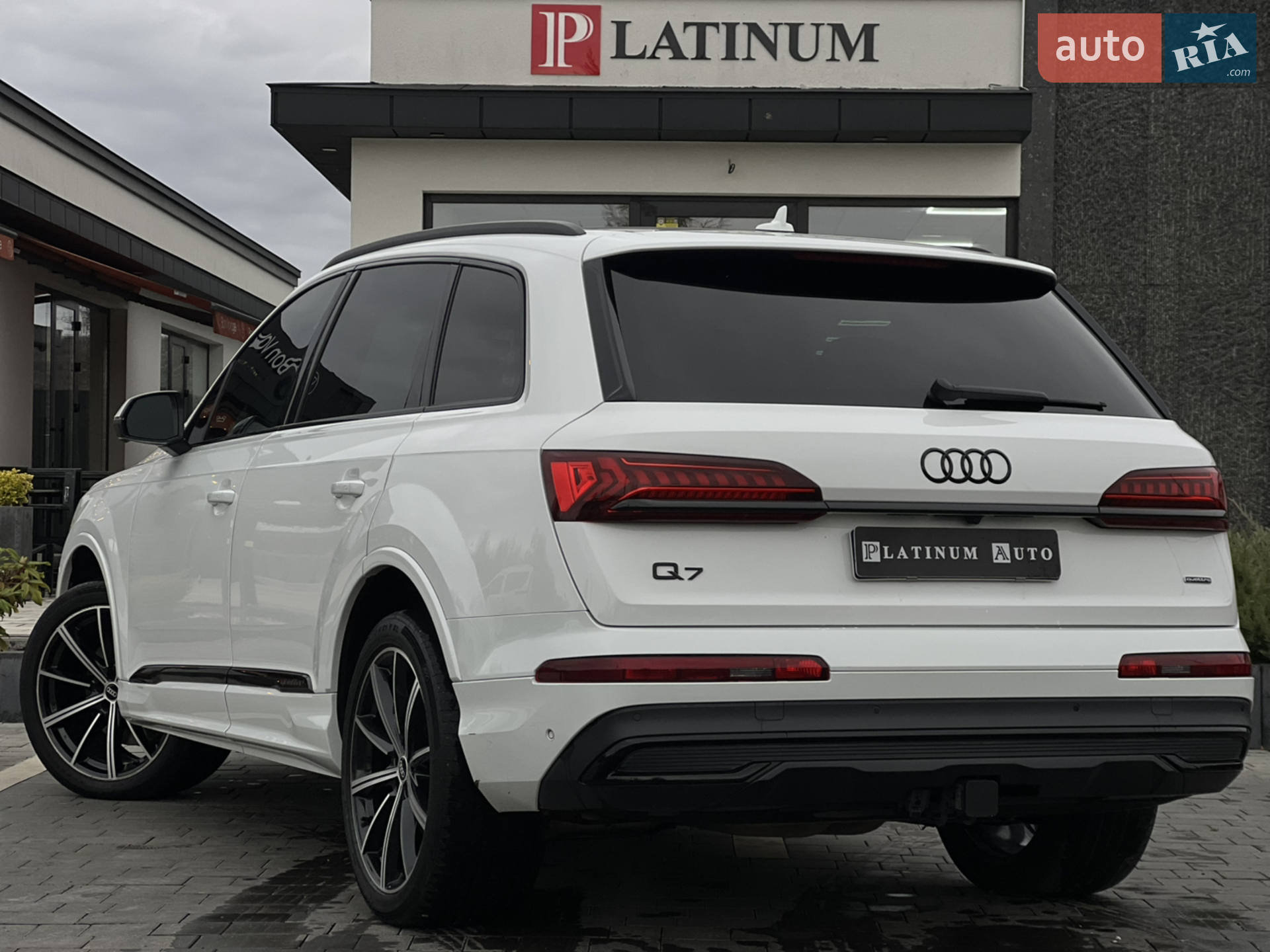 Audi Q7 2021 VIN WA1LXAF74MD031800 фото оголошення 6 з 15