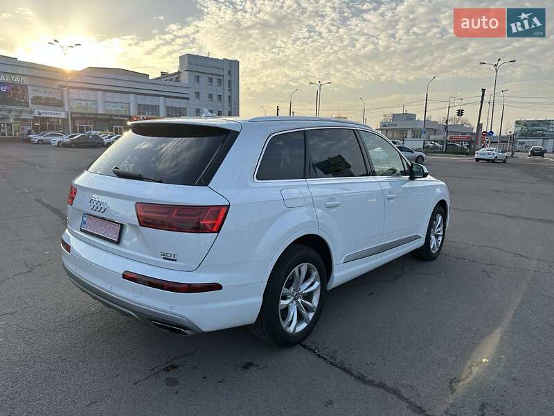 Внедорожник / Кроссовер Audi Q7 2017 в Полтаве фото 6 Внедорожник / Кроссовер Audi Q7 2017 в Полтаве