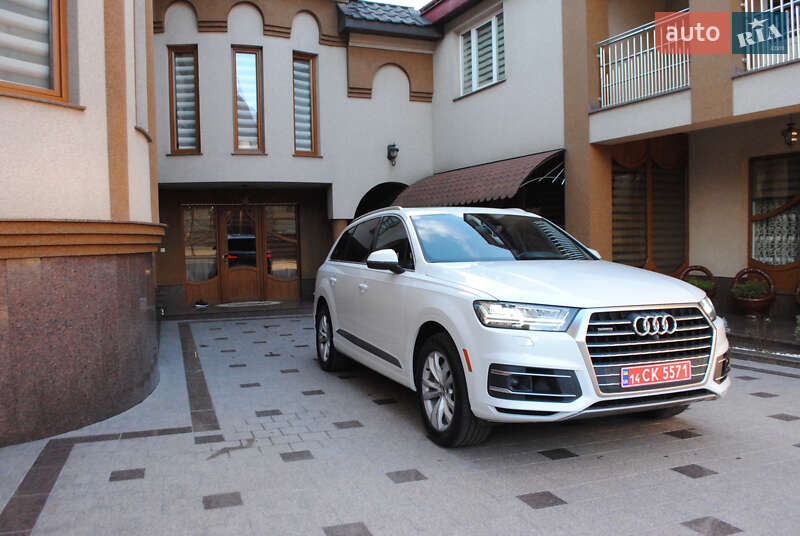 Внедорожник / Кроссовер Audi Q7 2016 в Тячеве