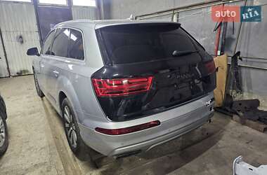 Внедорожник / Кроссовер Audi Q7 2019 в Стрые