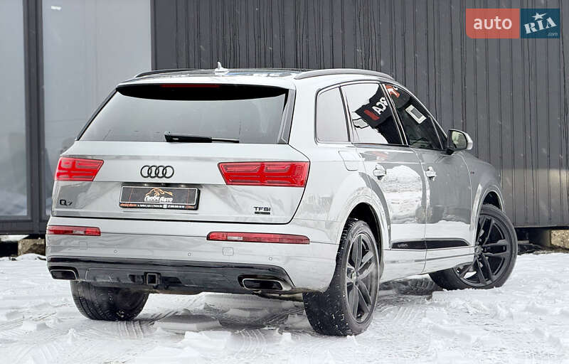Позашляховик / Кросовер Audi Q7 2018 в Львові