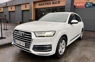 Внедорожник / Кроссовер Audi Q7 2016 в Киеве
