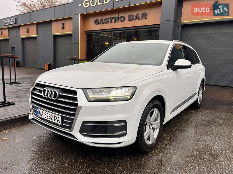 Audi Q7 2016