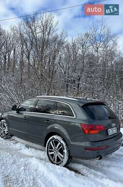 Внедорожник / Кроссовер Audi Q7 2007 в Калуше