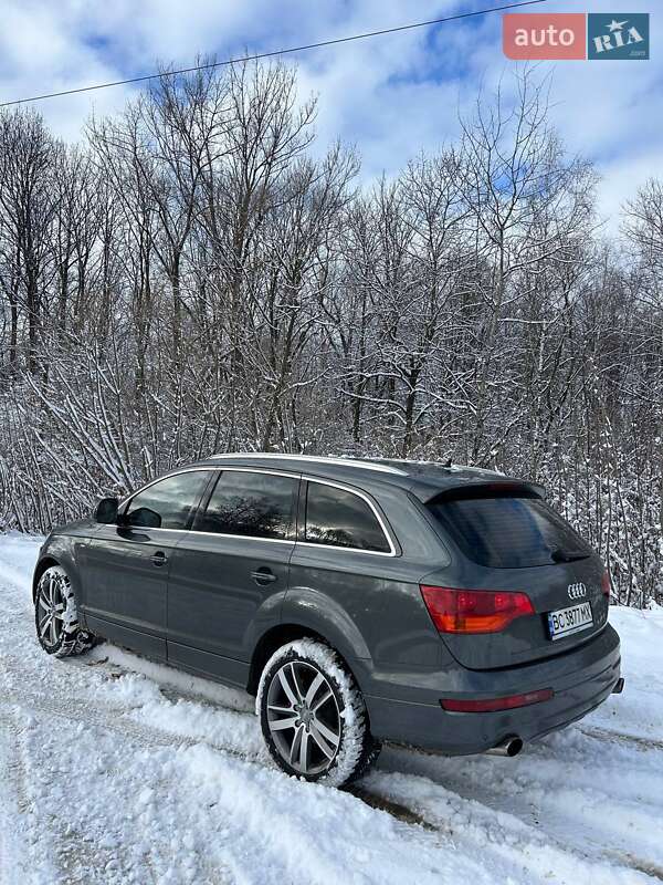 Позашляховик / Кросовер Audi Q7 2007 в Калуші