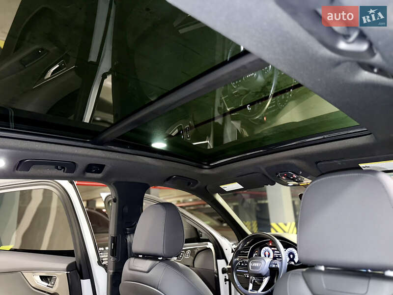 Позашляховик / Кросовер Audi Q7 2019 в Києві
