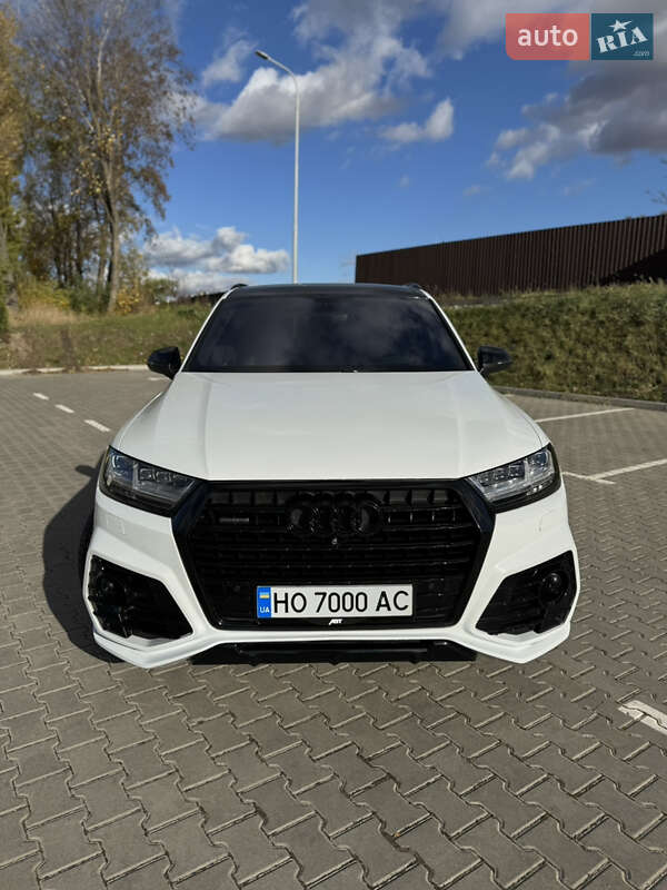 Внедорожник / Кроссовер Audi Q7 2016 в Тернополе