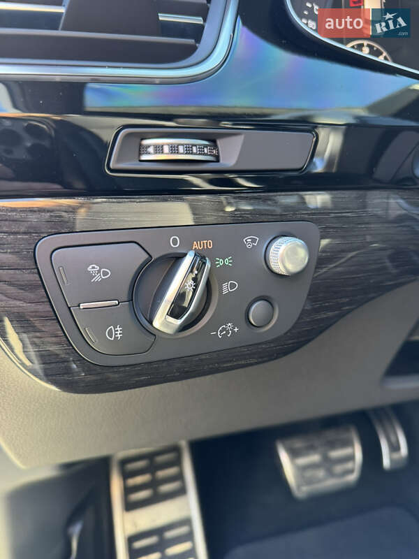 Внедорожник / Кроссовер Audi Q7 2016 в Тернополе