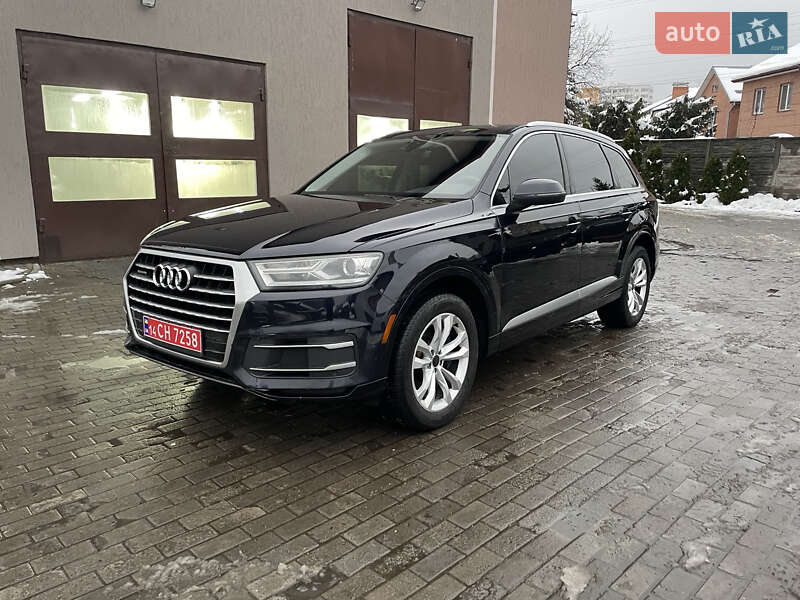 Внедорожник / Кроссовер Audi Q7 2017 в Львове