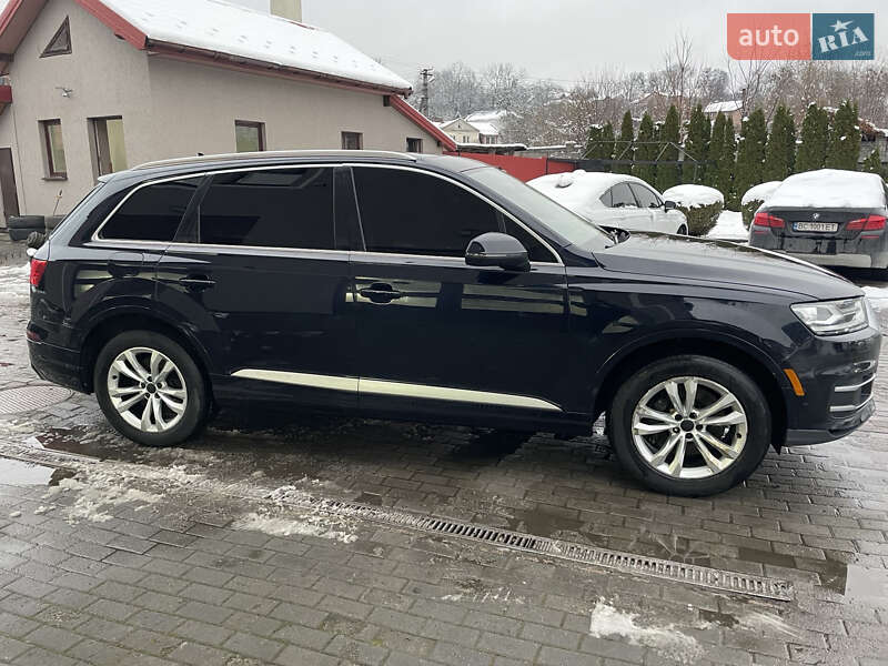 Внедорожник / Кроссовер Audi Q7 2017 в Львове
