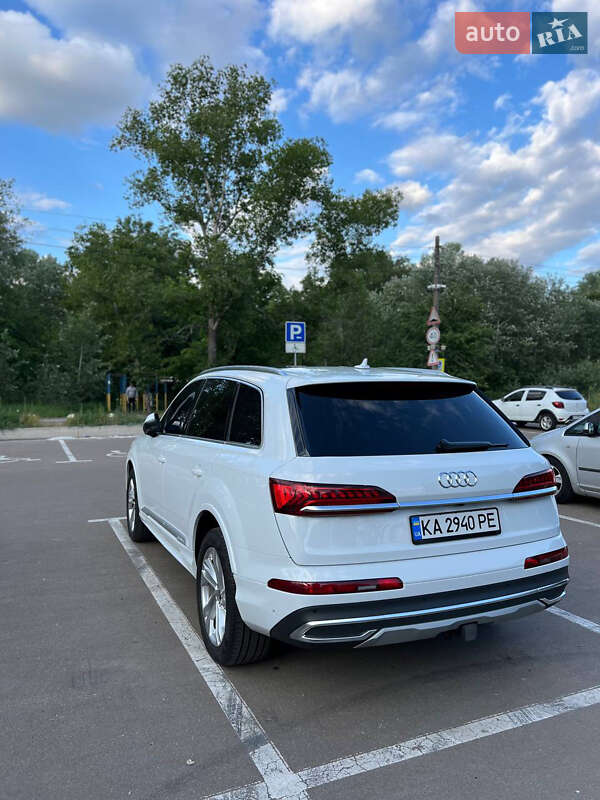 Внедорожник / Кроссовер Audi Q7 2023 в Киеве фото 16 Внедорожник / Кроссовер Audi Q7 2023 в Киеве