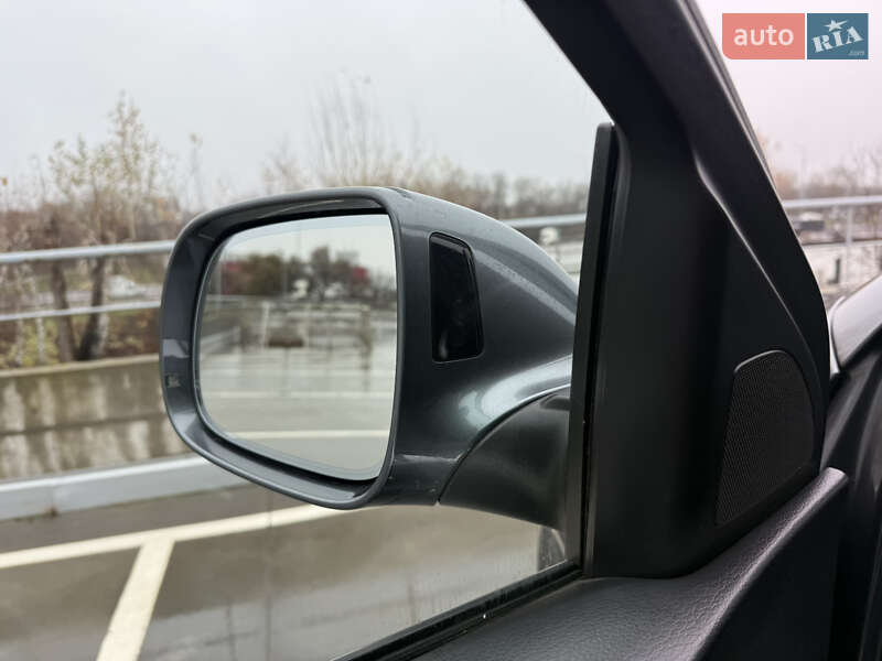 Позашляховик / Кросовер Audi Q7 2015 в Києві