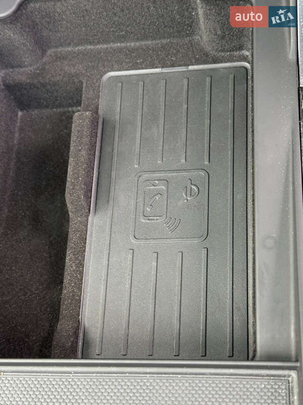 Внедорожник / Кроссовер Audi Q7 2021 в Днепре фото 17 Внедорожник / Кроссовер Audi Q7 2021 в Днепре