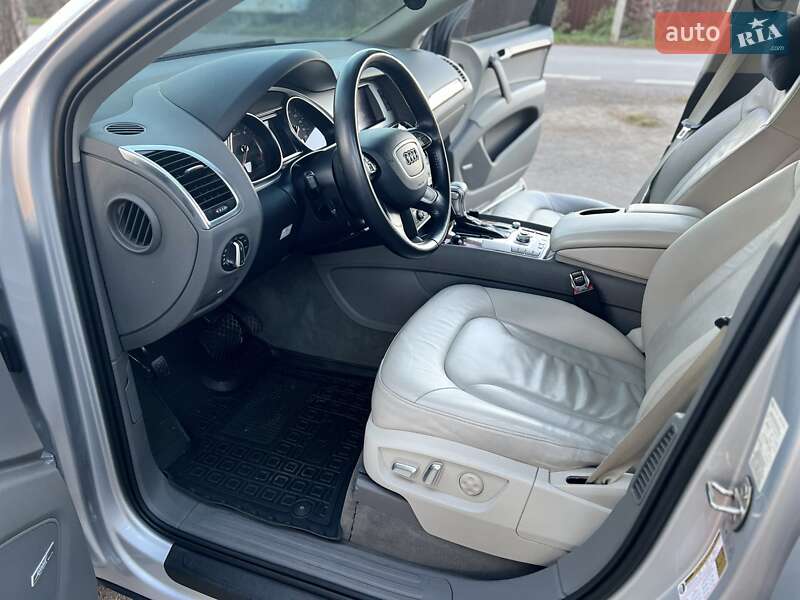 Позашляховик / Кросовер Audi Q7 2013 в Вінниці