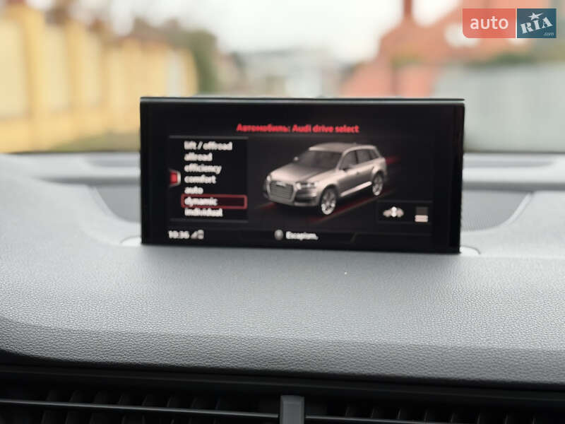 Внедорожник / Кроссовер Audi Q7 2015 в Ужгороде