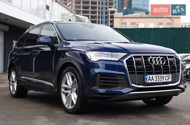 Позашляховик / Кросовер Audi Q7 2020 в Києві