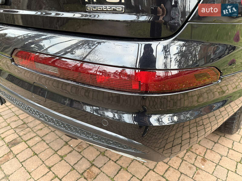 Внедорожник / Кроссовер Audi Q7 2018 в Киеве фото 50 Внедорожник / Кроссовер Audi Q7 2018 в Киеве