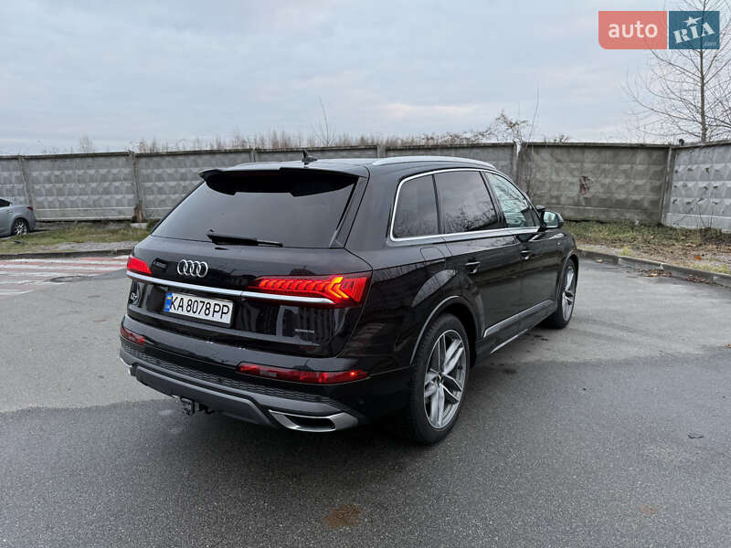 Внедорожник / Кроссовер Audi Q7 2019 в Киеве фото 7 Внедорожник / Кроссовер Audi Q7 2019 в Киеве