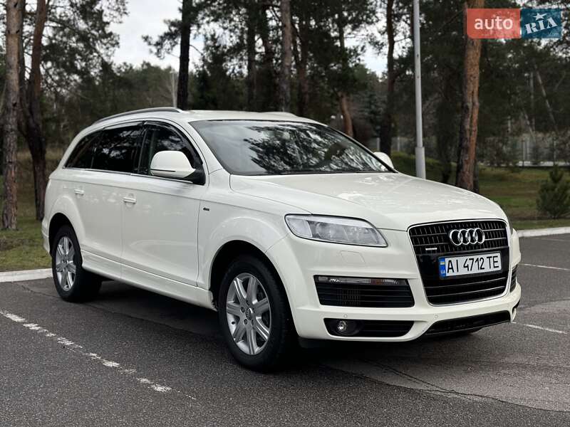 Внедорожник / Кроссовер Audi Q7 2009 в Киеве