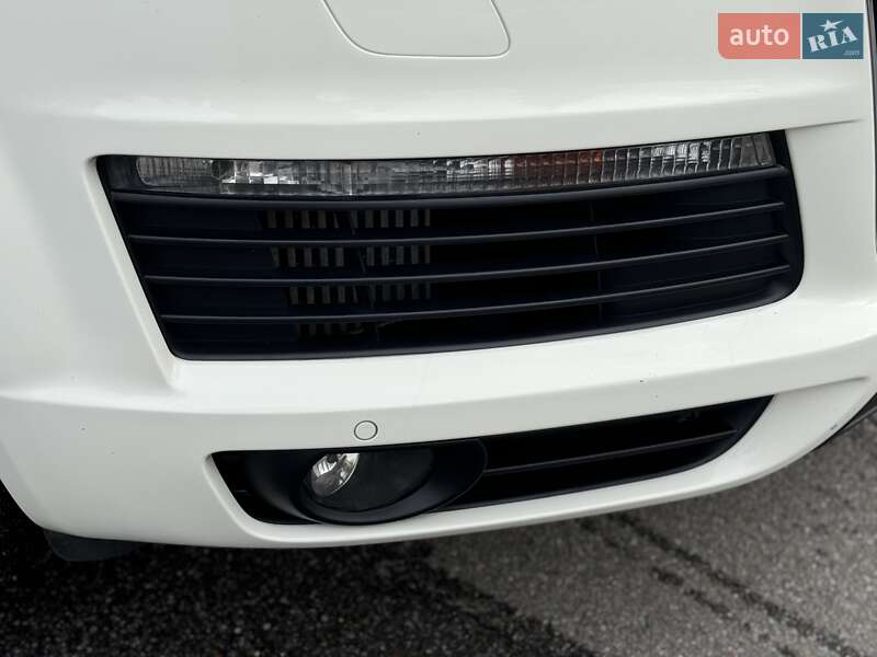 Внедорожник / Кроссовер Audi Q7 2009 в Киеве