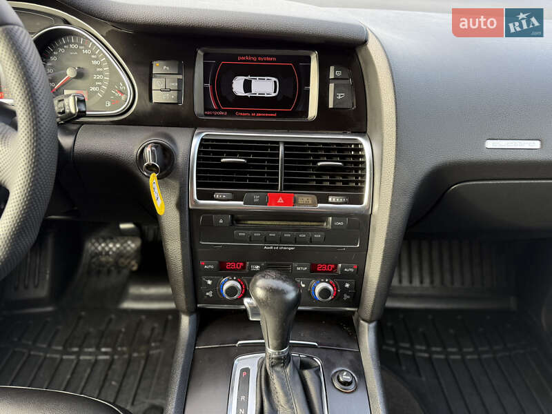 Позашляховик / Кросовер Audi Q7 2007 в Хмельницькому