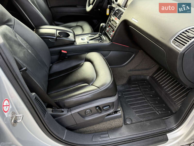 Позашляховик / Кросовер Audi Q7 2007 в Хмельницькому